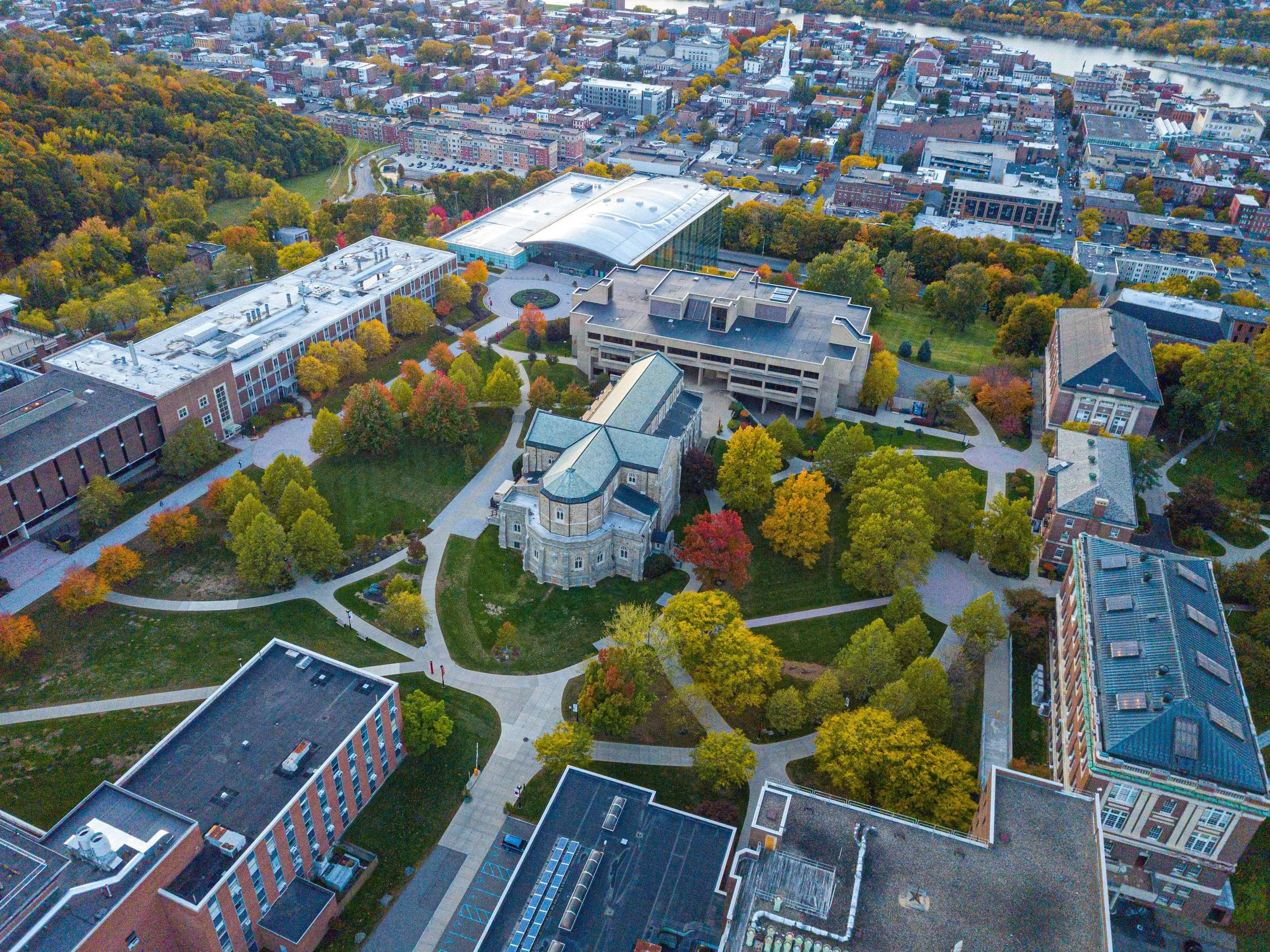 大学校园场景